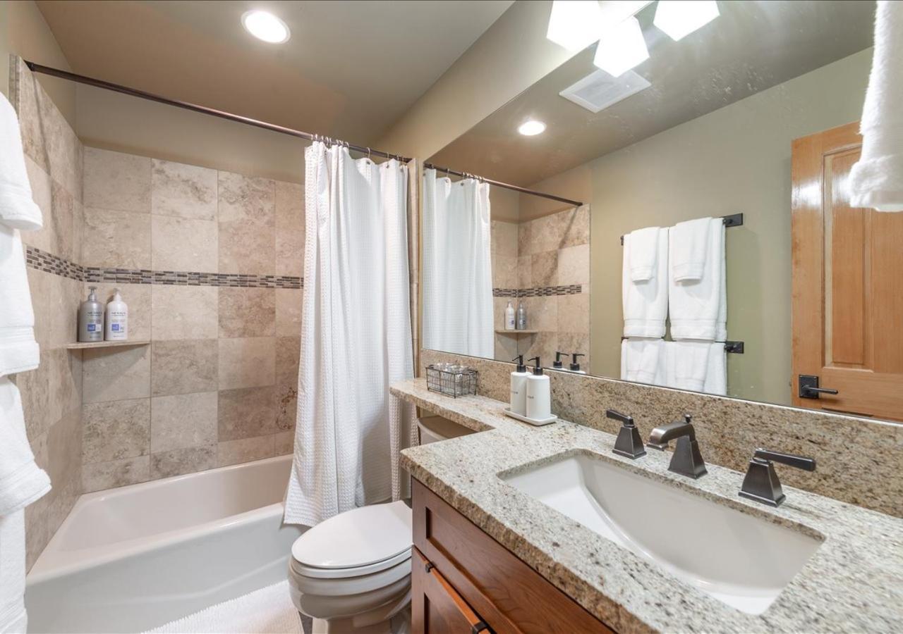Cozy Northstar Village Condo Walk To Lifts 2 Full Ba Excellent Location Truckee Exteriör bild