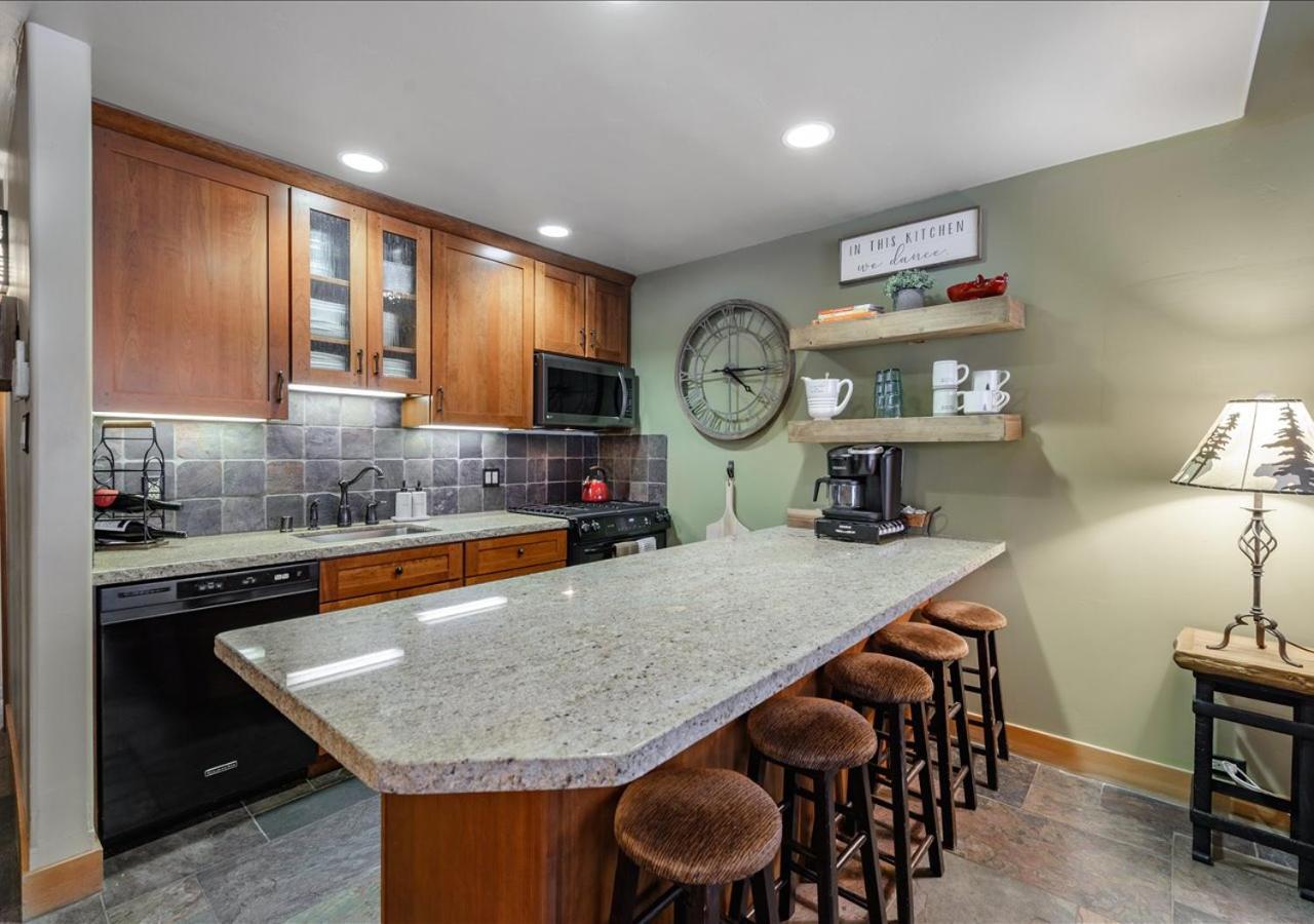 Cozy Northstar Village Condo Walk To Lifts 2 Full Ba Excellent Location Truckee Exteriör bild